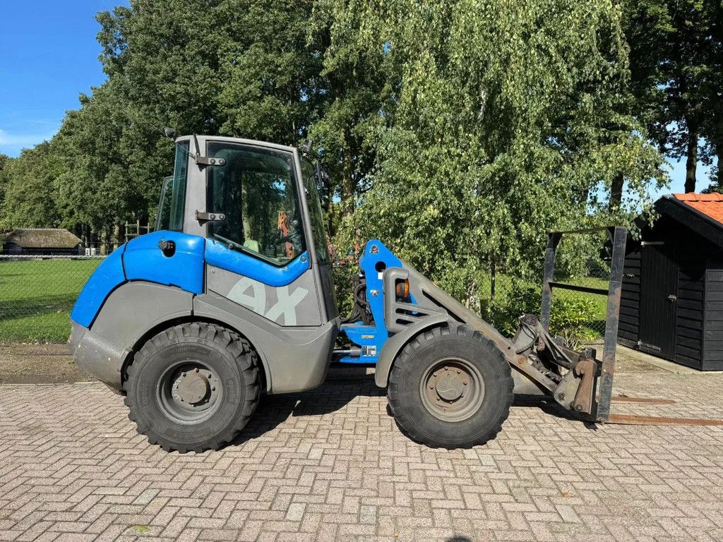 Ahlmann AX70 Shovel loader