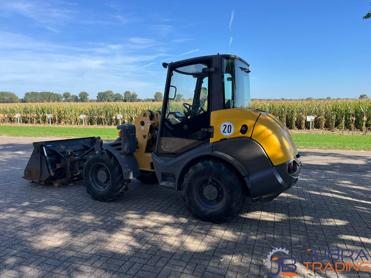 Ahlmann AX70 Diesel Shovel | 2009 | 4889U | 5T | 20 KMH
