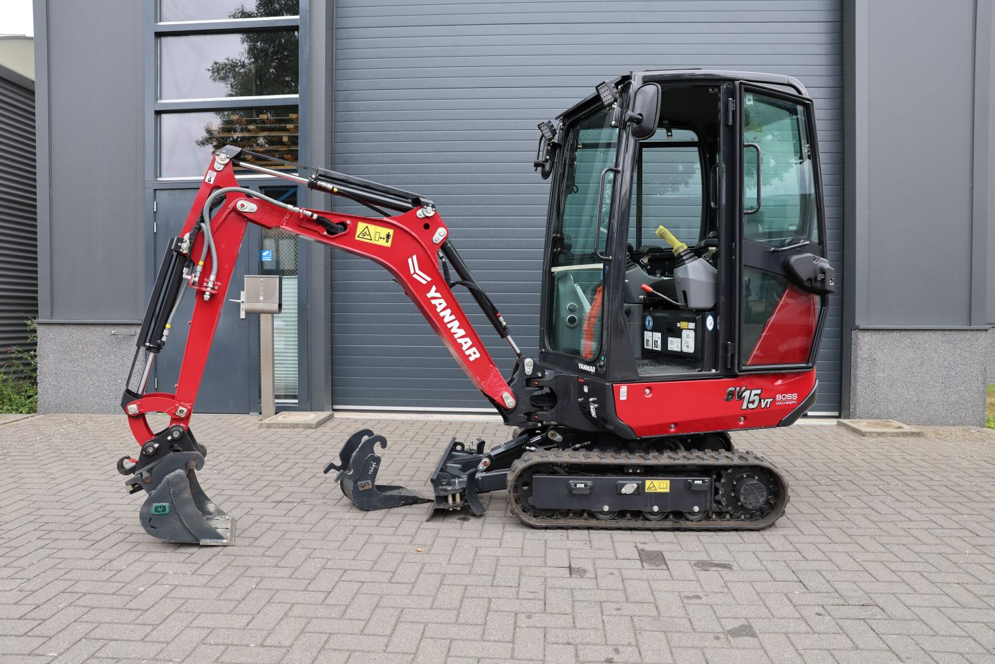 Yanmar SV15 vt SV 15 +Snelwissel +2x Bakken minigraver