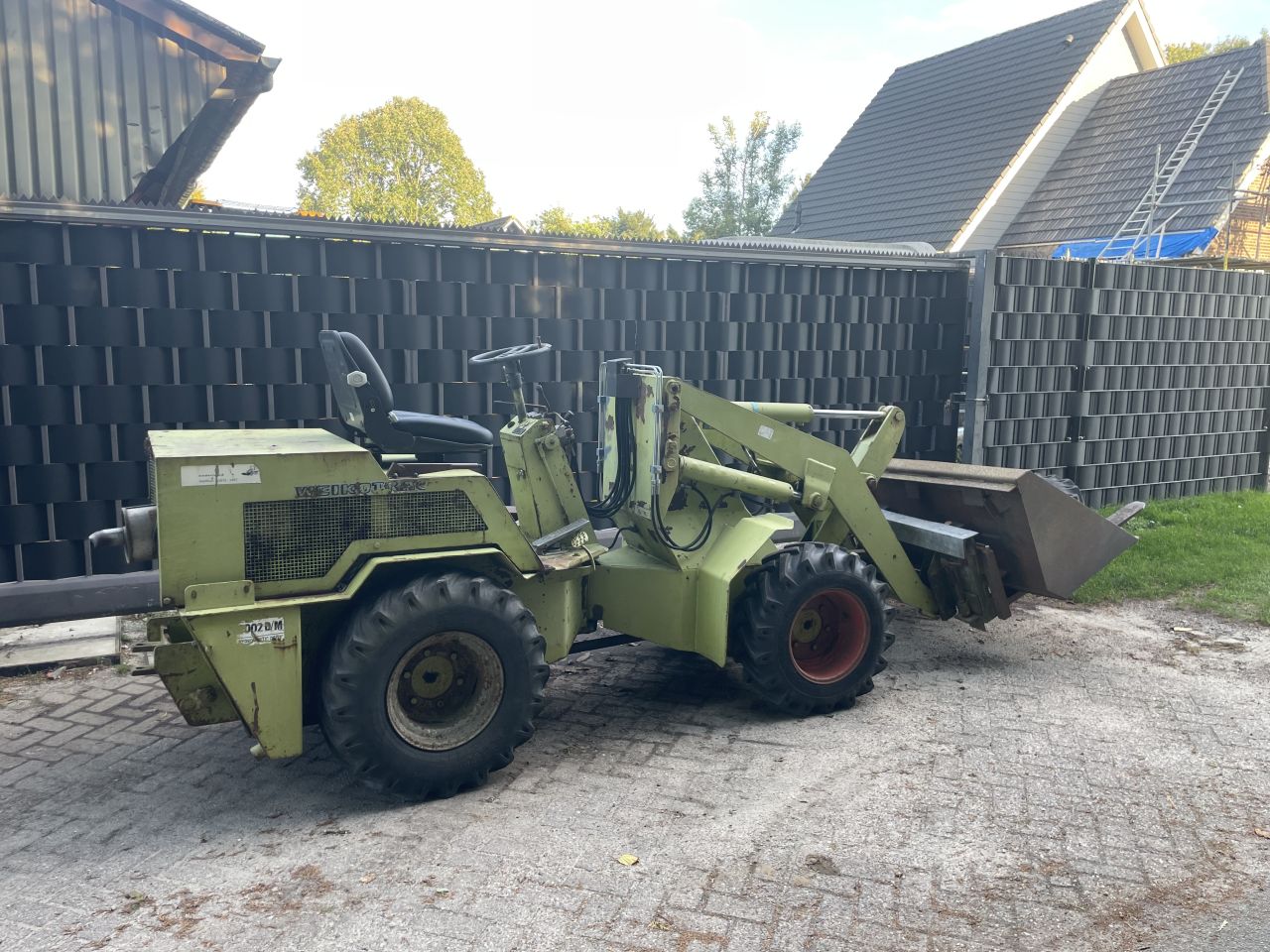 Weidemann shovel schaffer avant knikmops sherpa loader