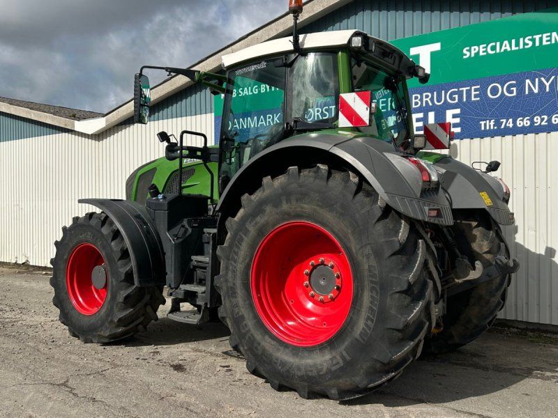 Fendt 828 Vario S4 Profi Plus