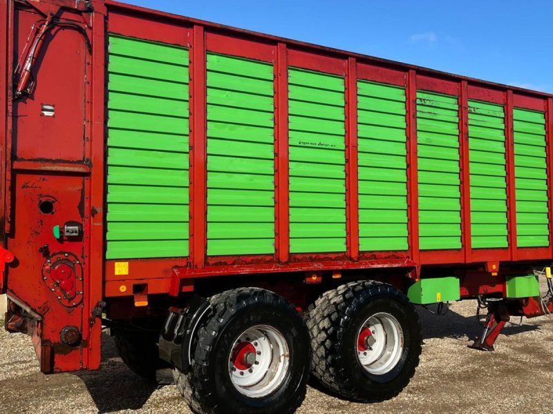 Strautmann Giga-Trailer 2246
