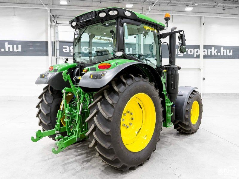 John Deere 6R 120