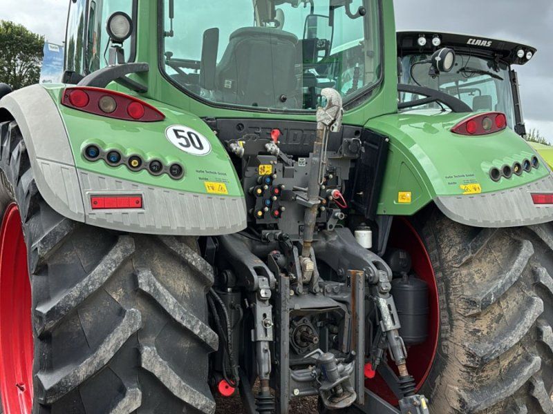 Fendt 718 Vario SCR