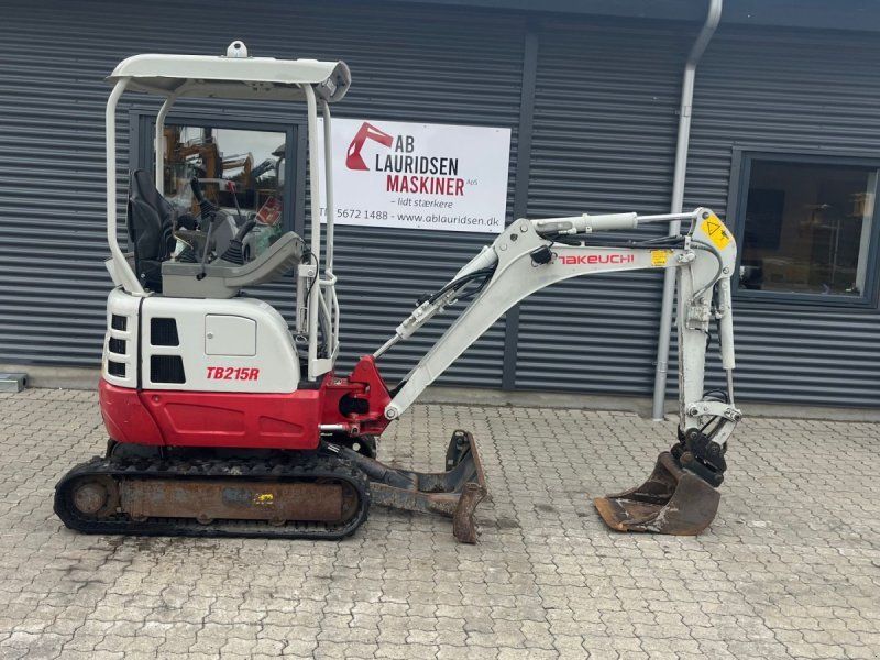 Takeuchi med hydraulisk skovl skifte