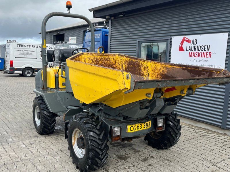 Wacker Neuson 3001s med svingbar lad