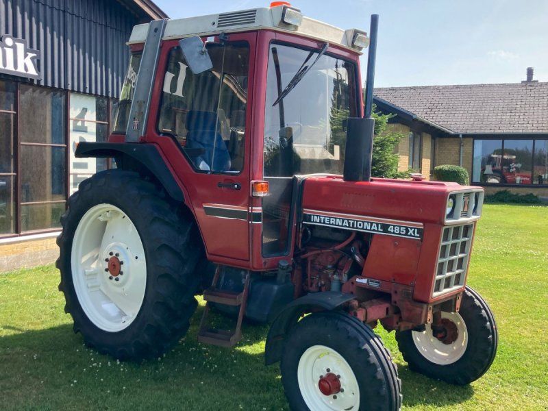 Case IH 485 XL