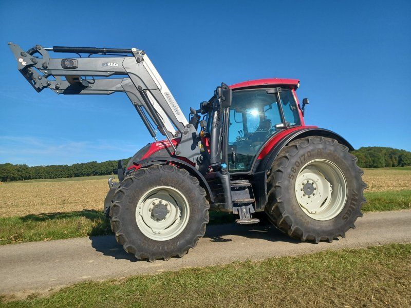 Valtra N114 H