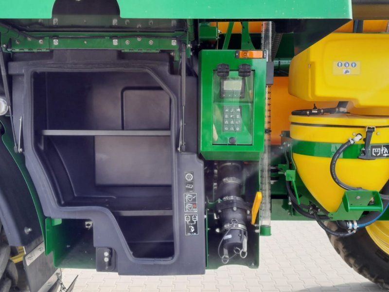John Deere R4150i
