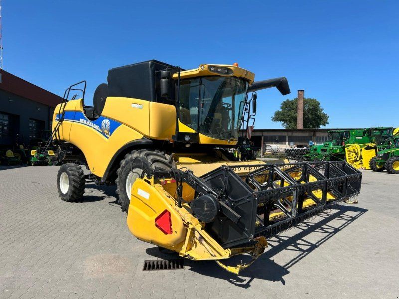 New Holland CX 6080