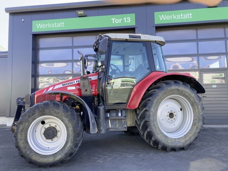 Massey Ferguson 5445 DYNA 4