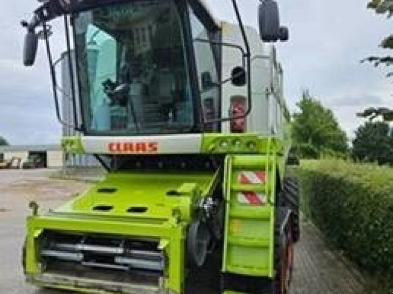 Claas Lexion 770 TT + V1230