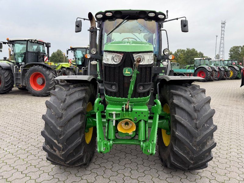 John Deere 6210R nur 5.320 Stunden-