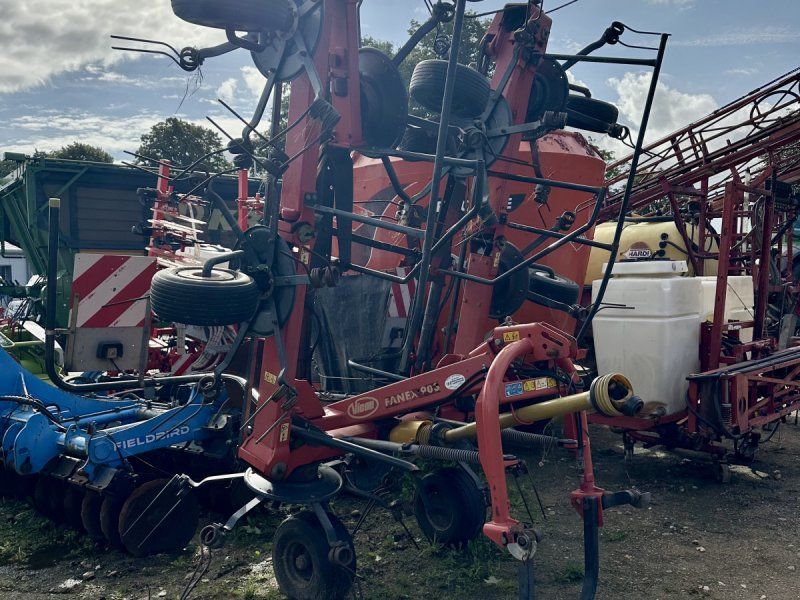 Vicon Fan 903