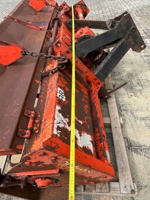 Agrator Frees