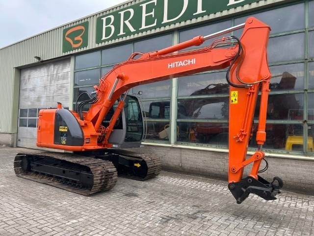 Hitachi ZX 135 US