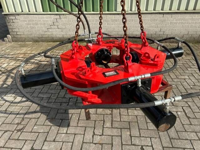 Pile Brekers