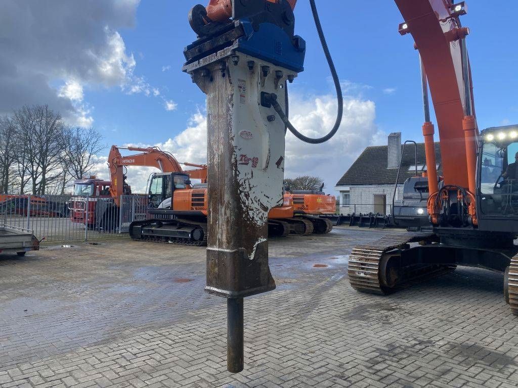 Komac TOR 42 S