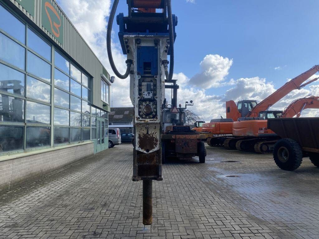 Komac TOR 42 S