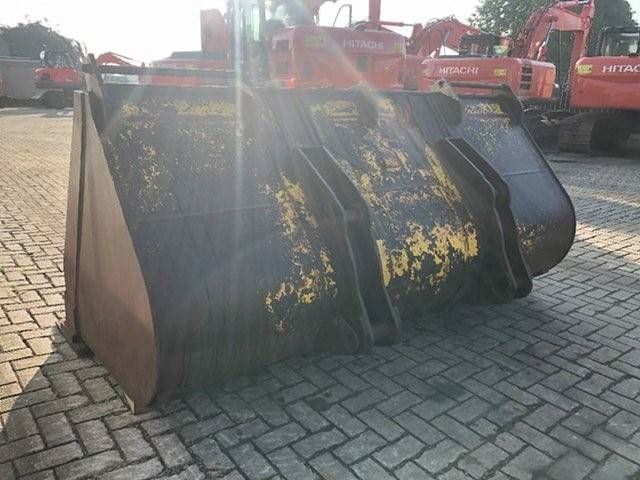 Shovel Bak