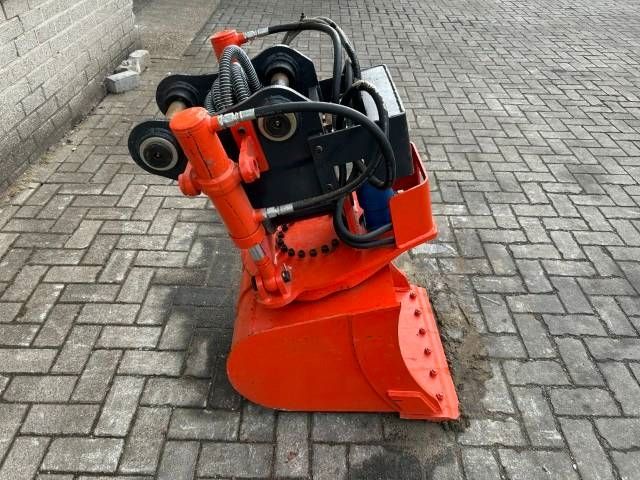 Rotating grafmachin Bak