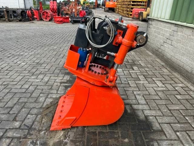 Rotating grafmachin Bak