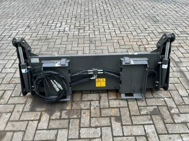 Bobcat 4 IN 1 Bak