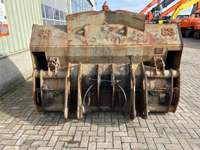 Volvo Bak L 90