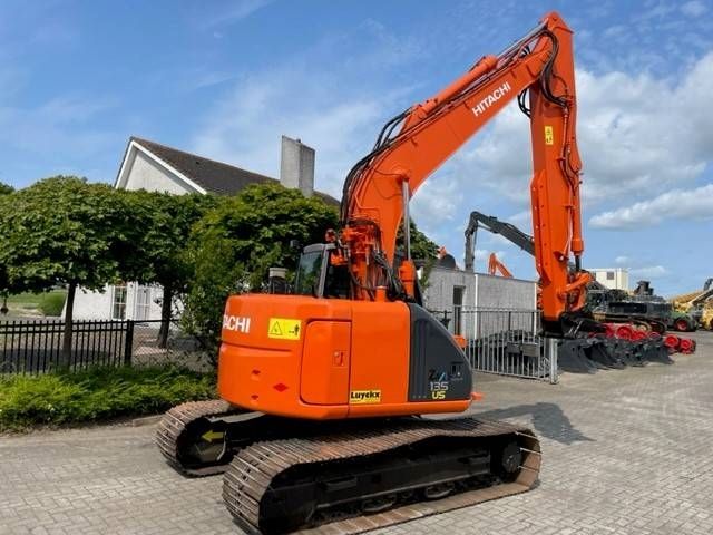 Hitachi ZX 135 US