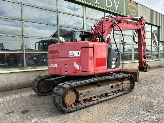 Hitachi ZX 135 US