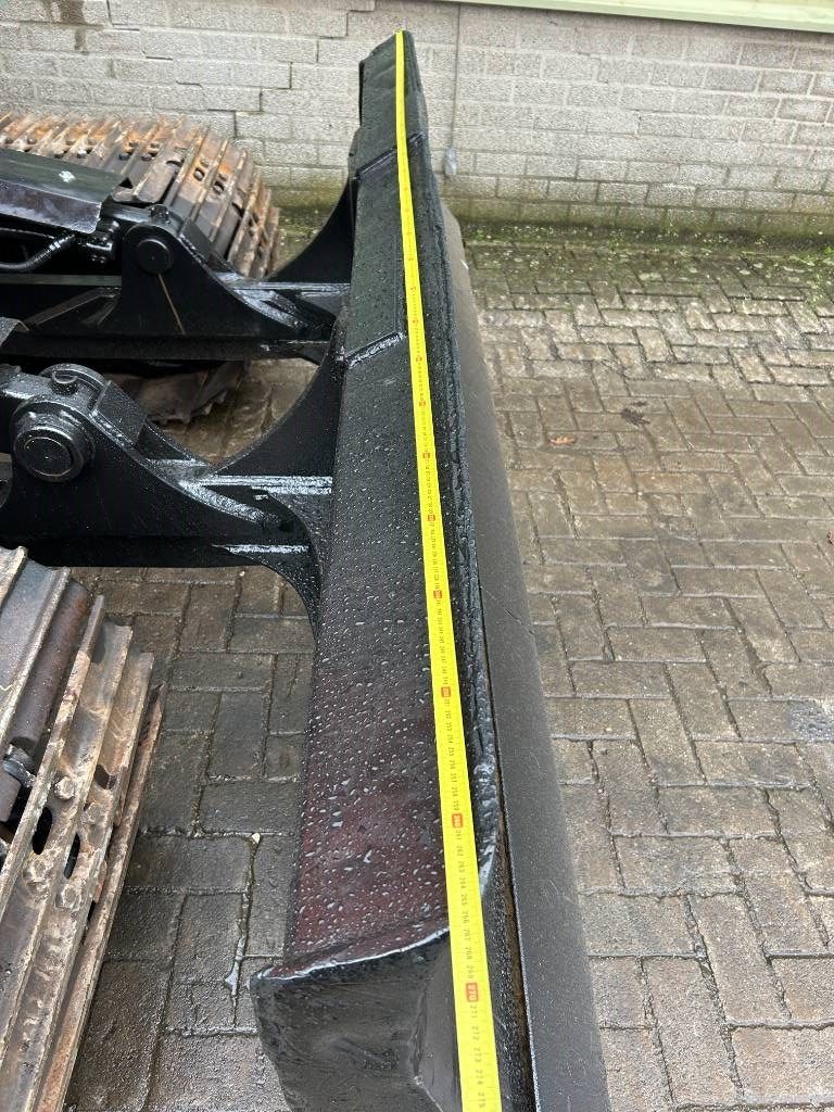 Hitachi ZX 135 US