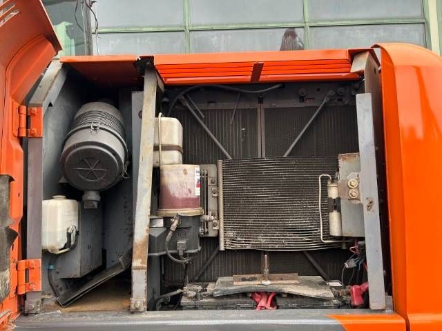 Hitachi ZX 180 LC-3