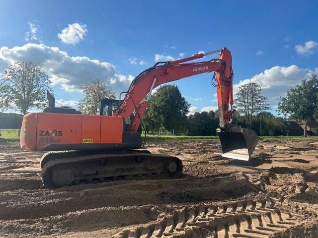 Hitachi ZX 210 LC-5B