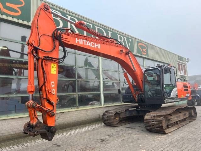Hitachi ZX 250 LC-6