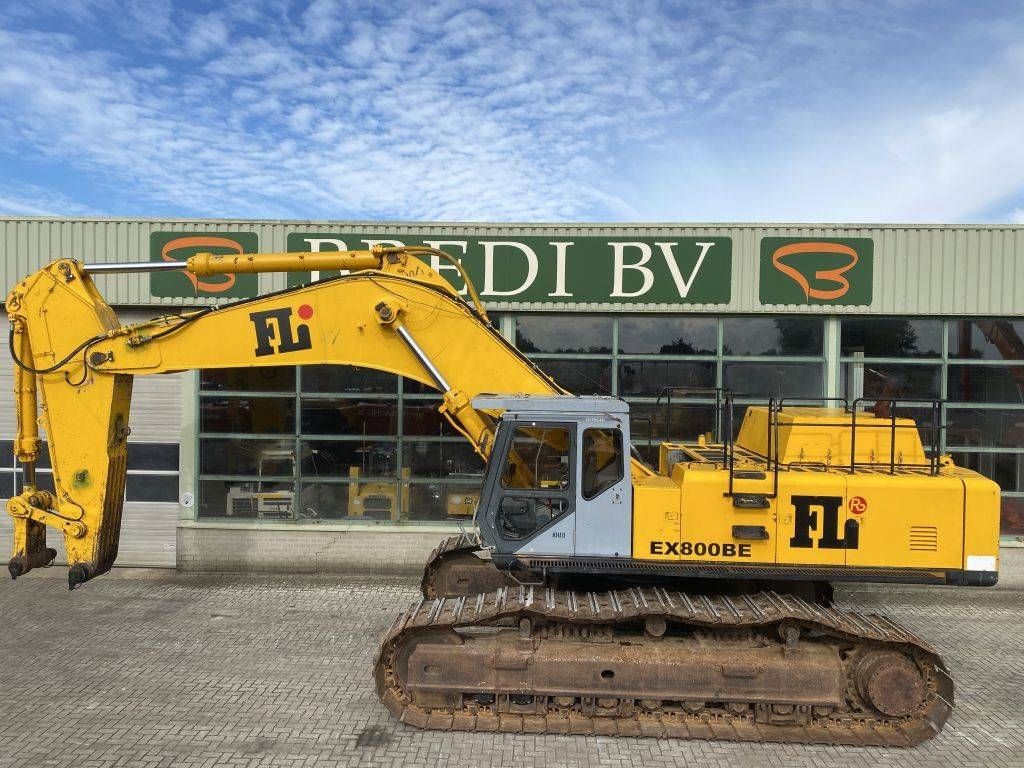 Hitachi EX 800-5