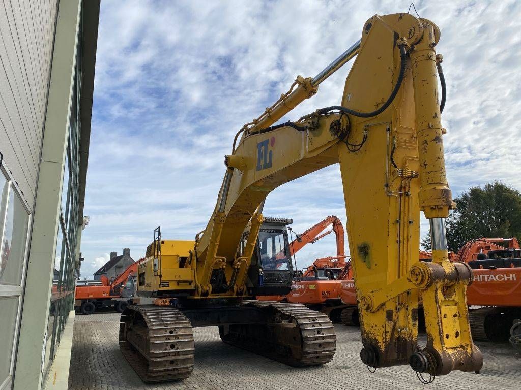 Hitachi EX 800-5