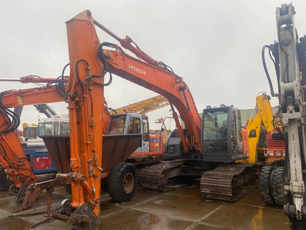 Hitachi ZX 225 USR LC-3