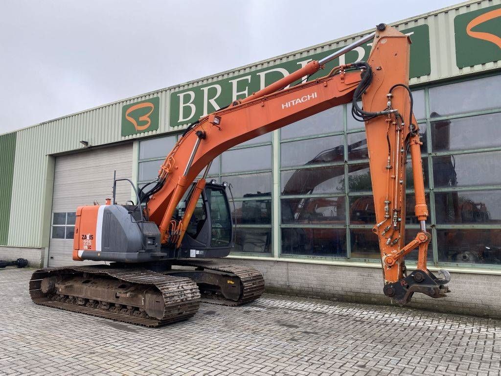 Hitachi ZX 225 USR LC-3