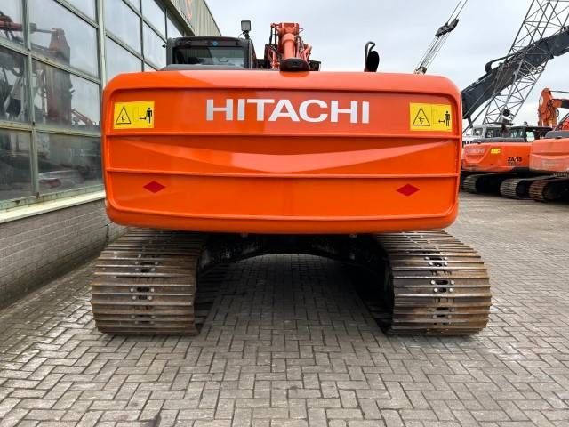 Hitachi ZX 210 LC-3