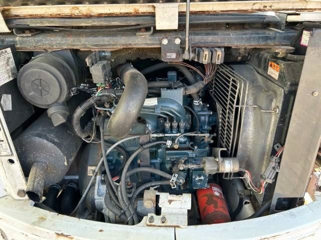 Bobcat 325