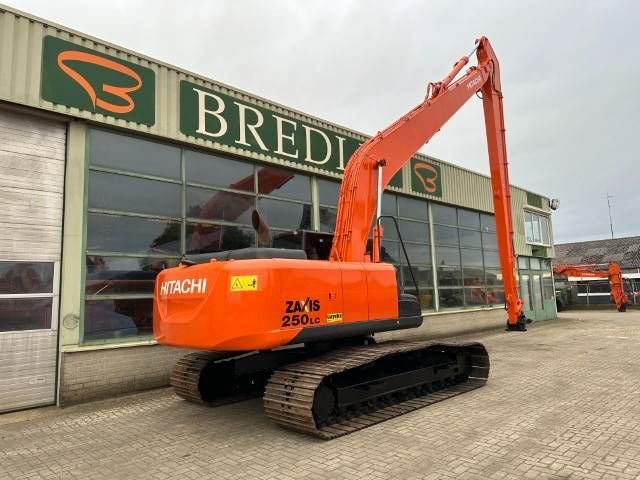 Hitachi ZX250LC-5B long Reach