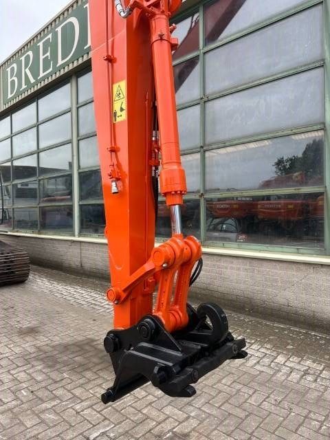 Hitachi ZX250LC-5B long Reach