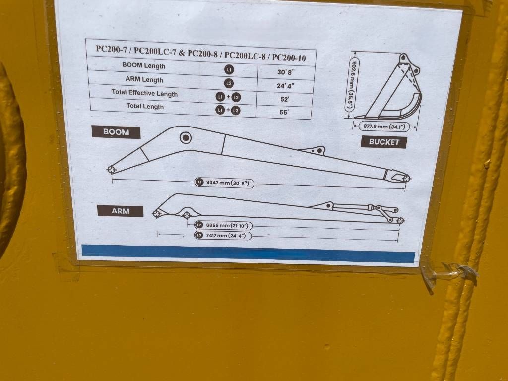 Komatsu Long reach