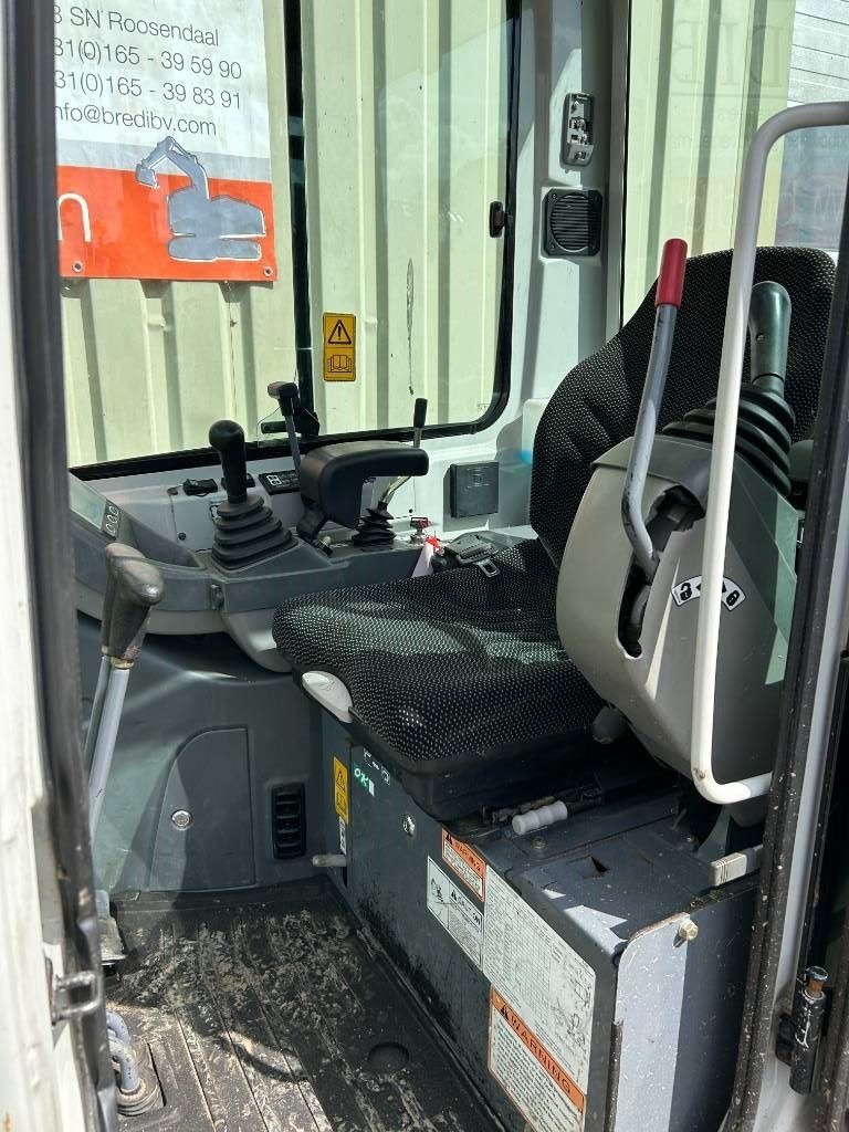 Takeuchi TB 216