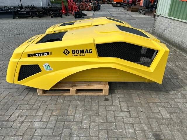 Bomag BW 211 D-5