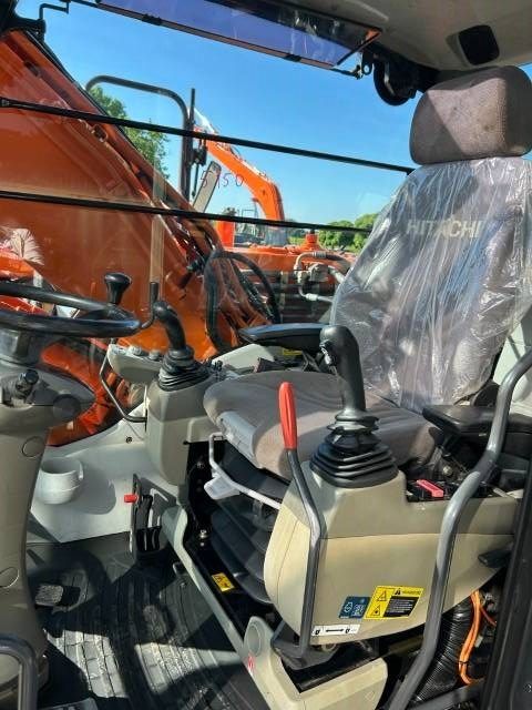 Hitachi ZX 140 W-5B