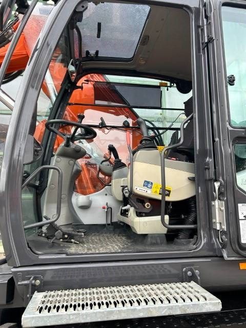 Hitachi ZAXIS 190W-5B