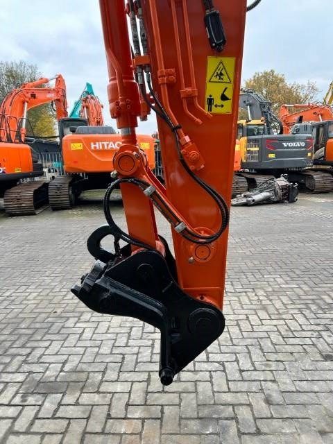 Hitachi ZX 170 W-6