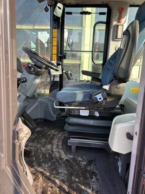 Hitachi ZW 250-6