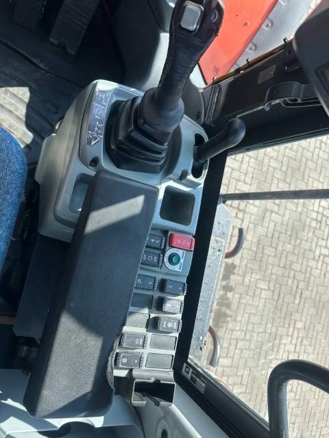 Hitachi ZW 310-5B